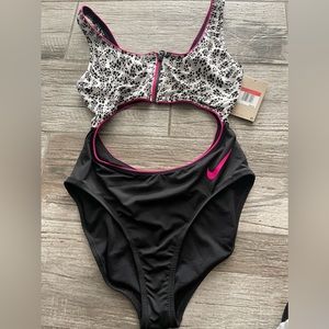 COPY - Nike swim size large